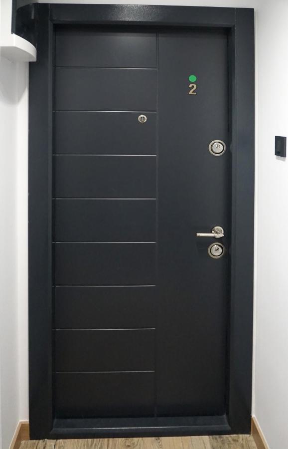 Sunnyside - Location Apartment